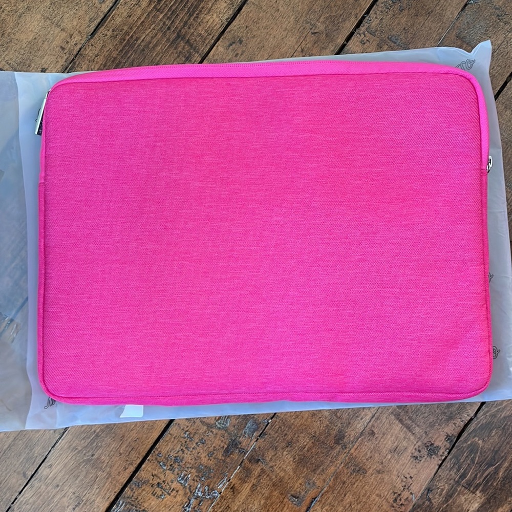 2/$30 BNIB - Mosiso Hot Pink 13.3 inch laptop case - Picture 6 of 6